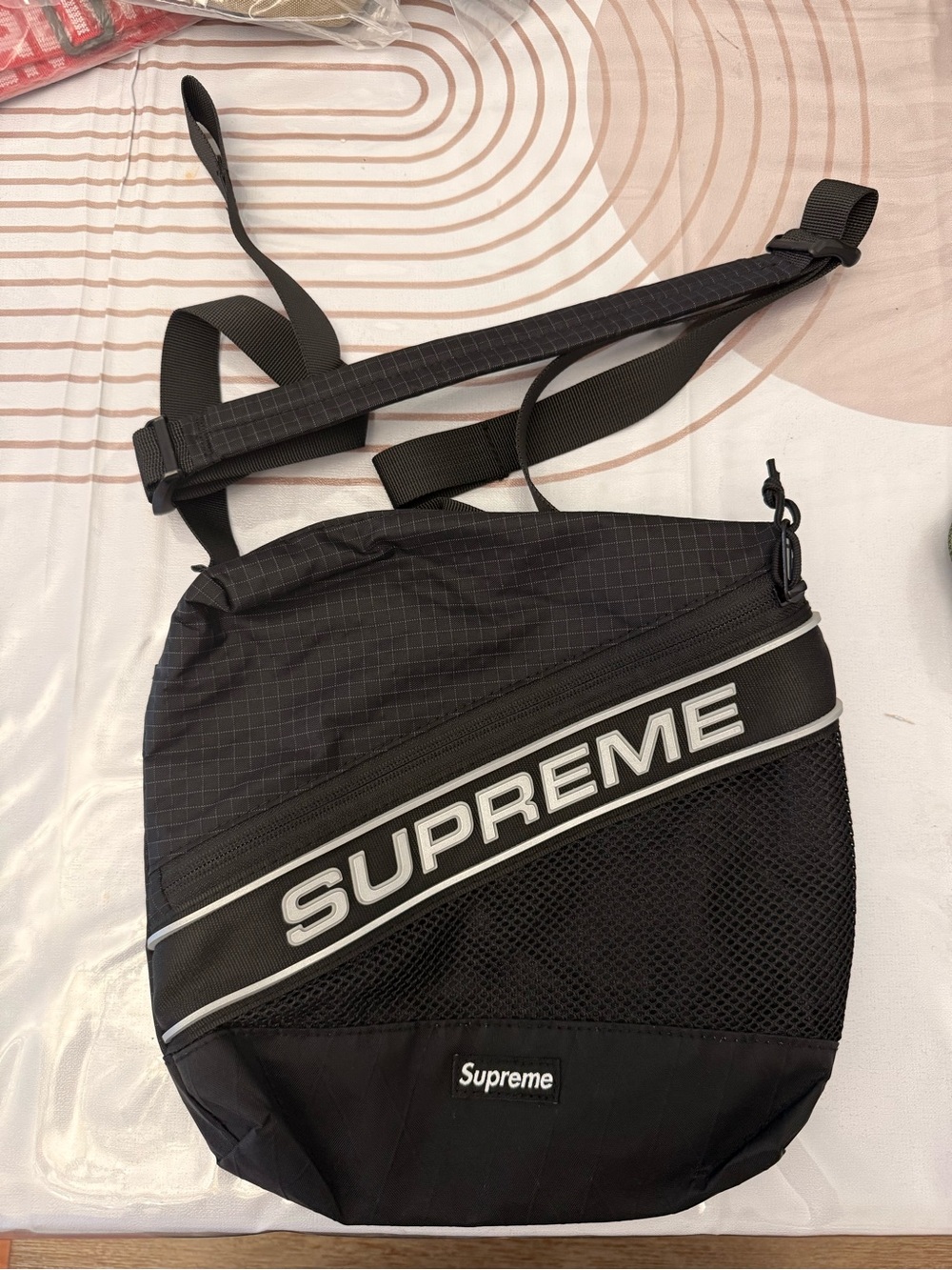 Supreme Black Crossbody Shoulder Bag - Signature Logo